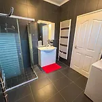 Sunnyside Apartmanhaz 公寓