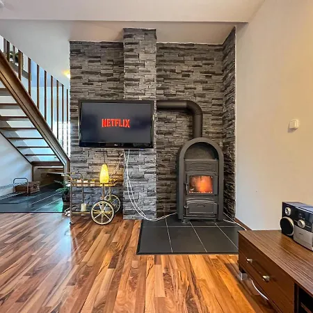 Sunnyside Apartmanhaz Залакарош