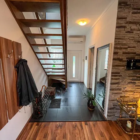 Sunnyside Apartmanhaz Zalakaros