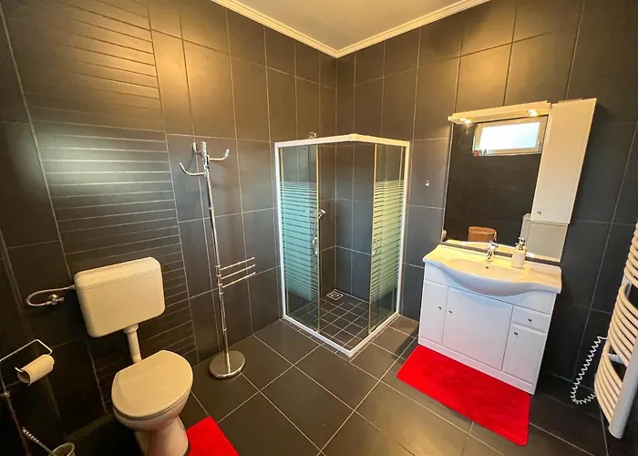 Sunnyside Apartmanhaz * Залакарош