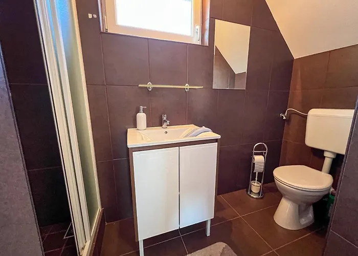 Sunnyside Apartmanhaz Апартаменты