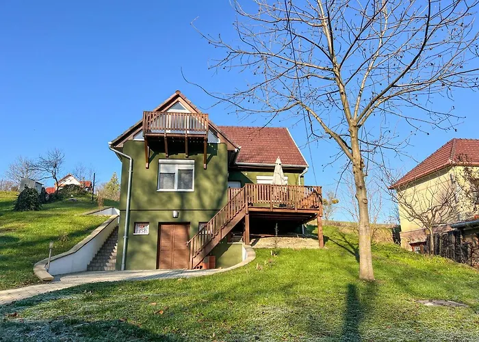 Sunnyside Apartmanhaz Залакарош